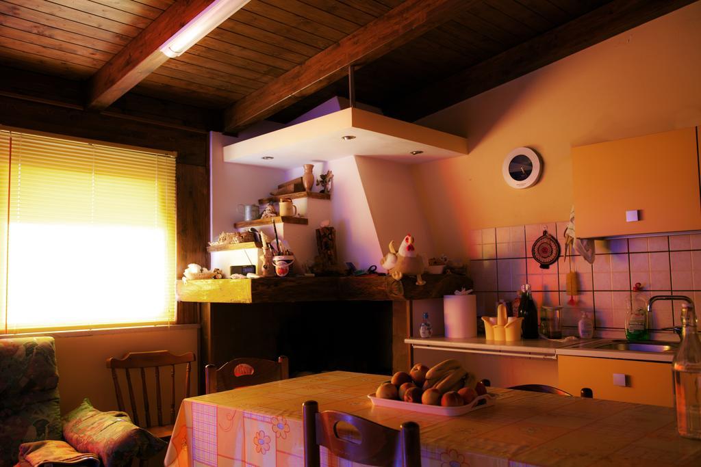 モルチャーノ・ディ・レウカ ボンジュール Bed & Breakfast エクステリア 写真